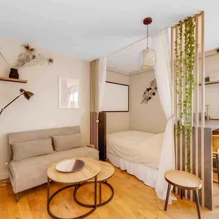 L'Appartement Panorama: Cosy Parisian Retreat with Eiffel Tower Views Clichy Exterior photo