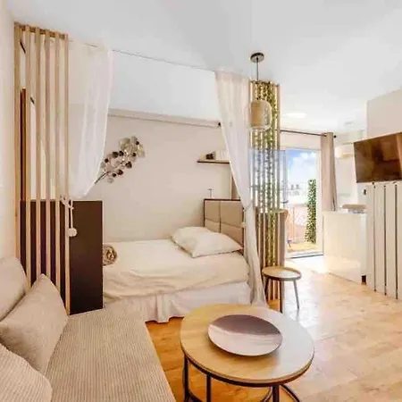 L'Appartement Panorama: Cosy Parisian Retreat with Eiffel Tower Views Clichy Exterior photo